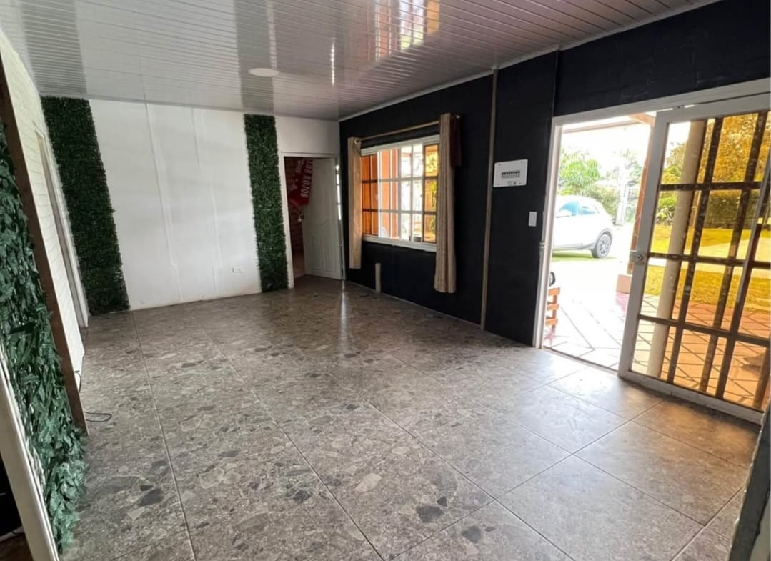 Parcela con Casa